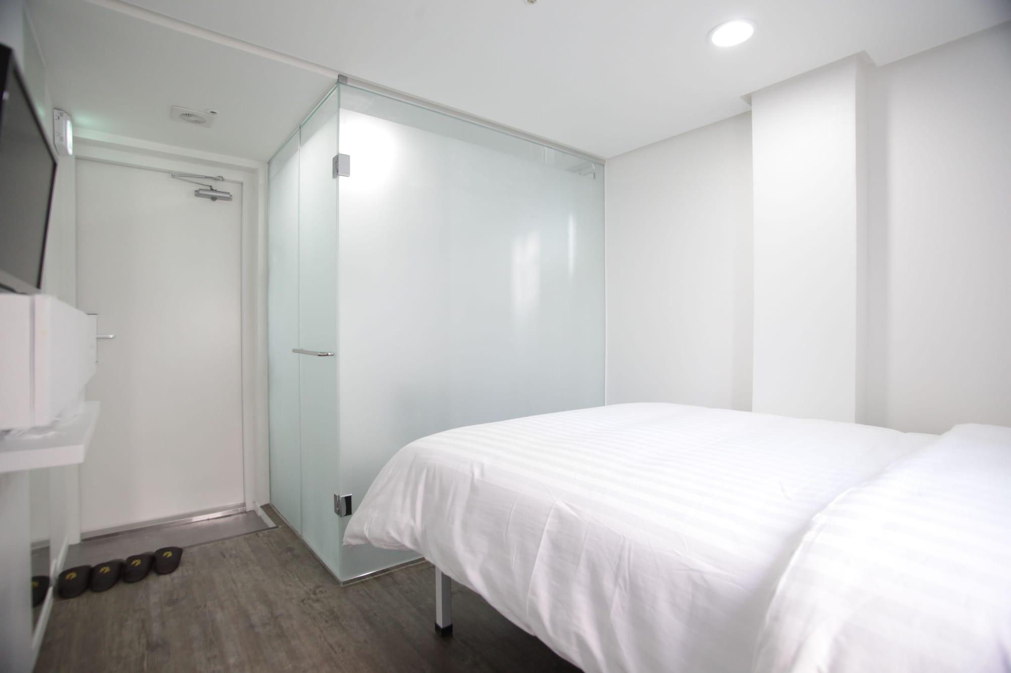 K-Pop Hotel Seoul Tower Bagian luar foto